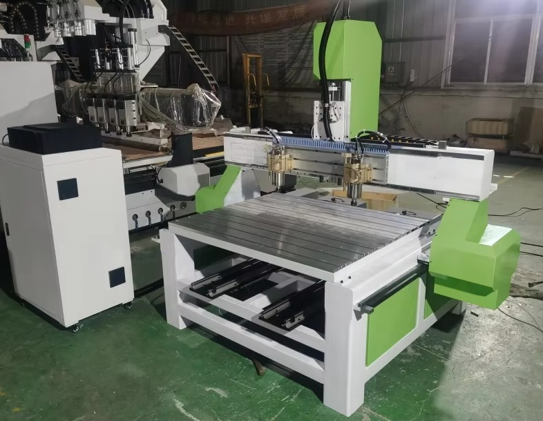 เครื่องแกะสลักซีเอ็นซีแบบ 4 แก - Cnc Router Machine บทวิจารณ์และราคา